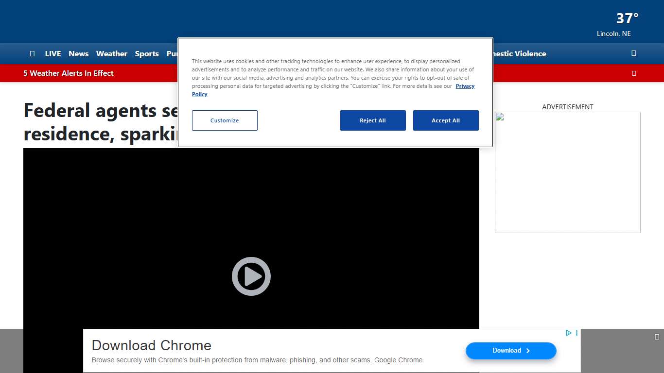 Federal agents serve warrant at northeast Lincoln residence, sparking outrage from bystanders